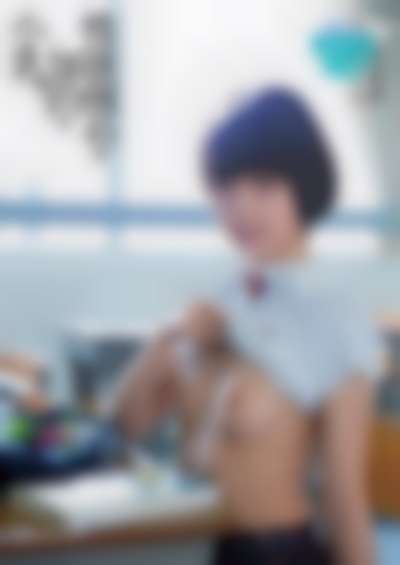 Hirate Yurina - shows tits