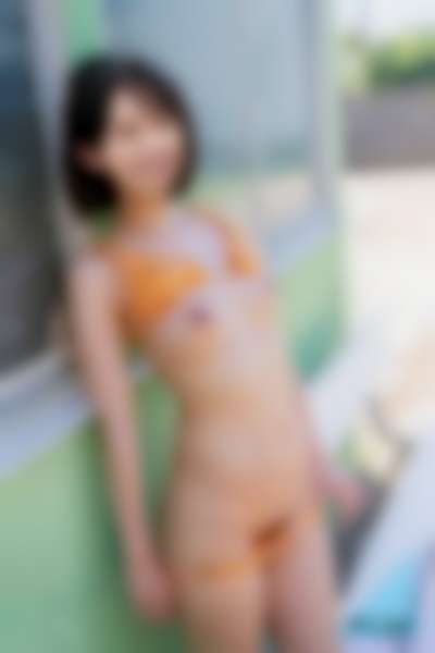 Kanemura Miku - public nude