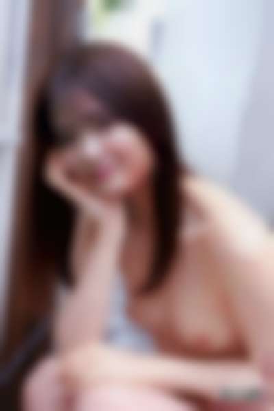 Tamura Hono - shows tits