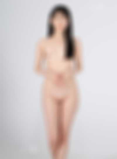 Kubo Shiori - shaved pussy