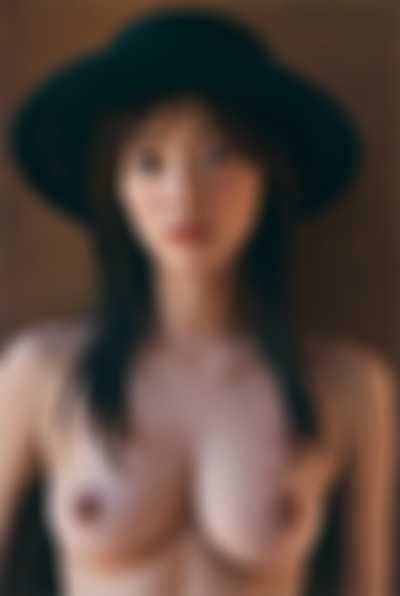 Tamura Hono - shows tits