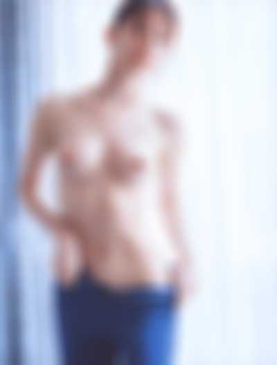 Kosaka Nao - shows tits