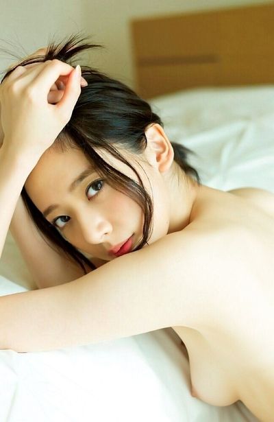 Hashimoto Nanami - nude